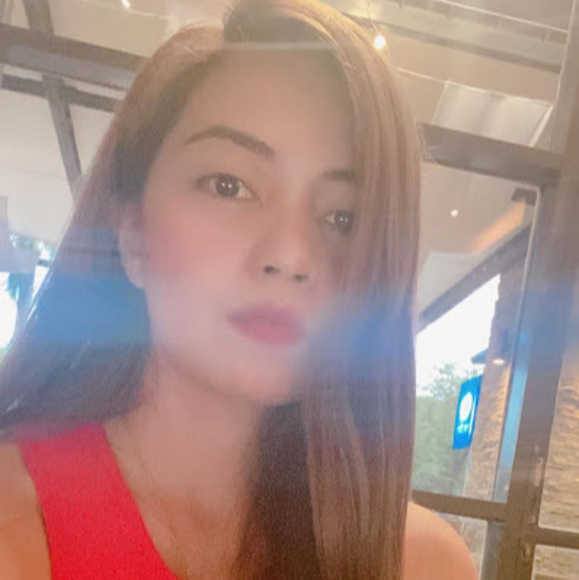 Meet your Posher, Jackie - Picture 1 of 1